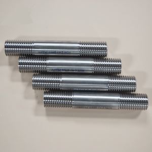 Bolt Graí Tíotáiniam M10
